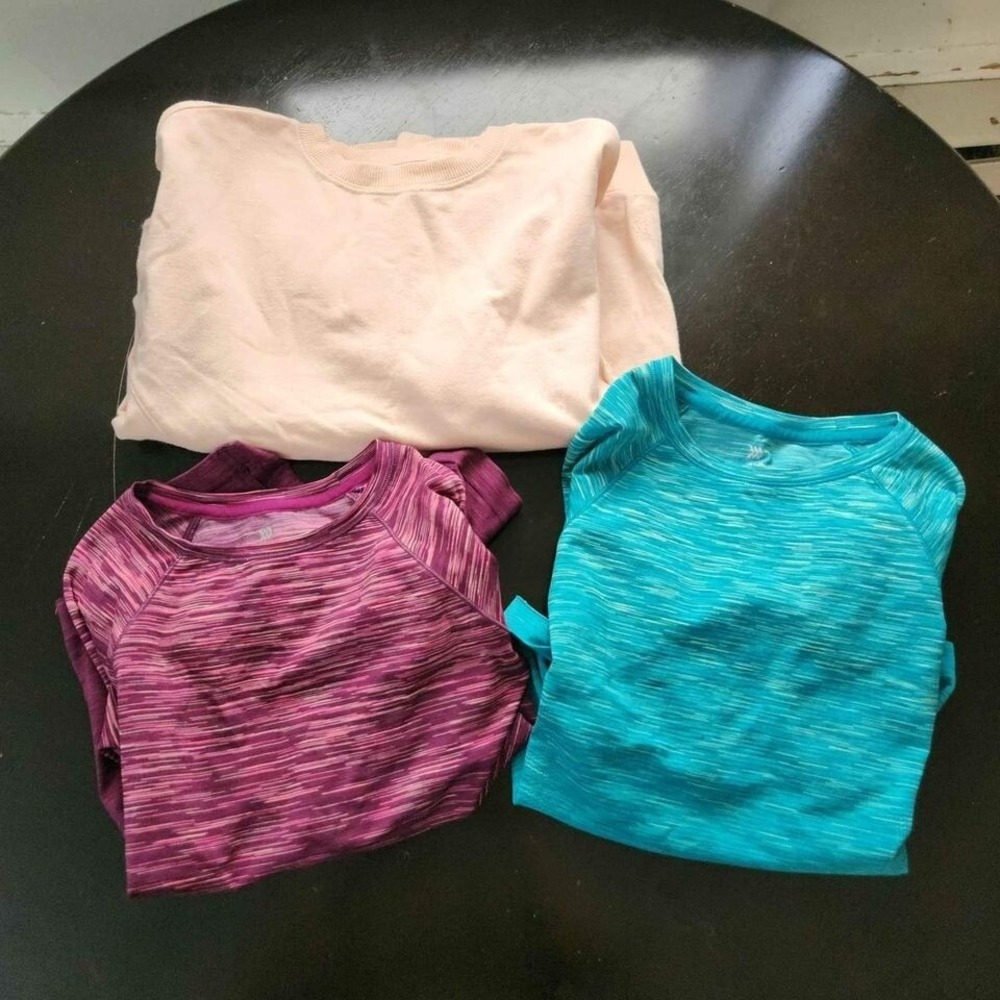 Small Lot of All In Motion Girl's Size 6 Tops